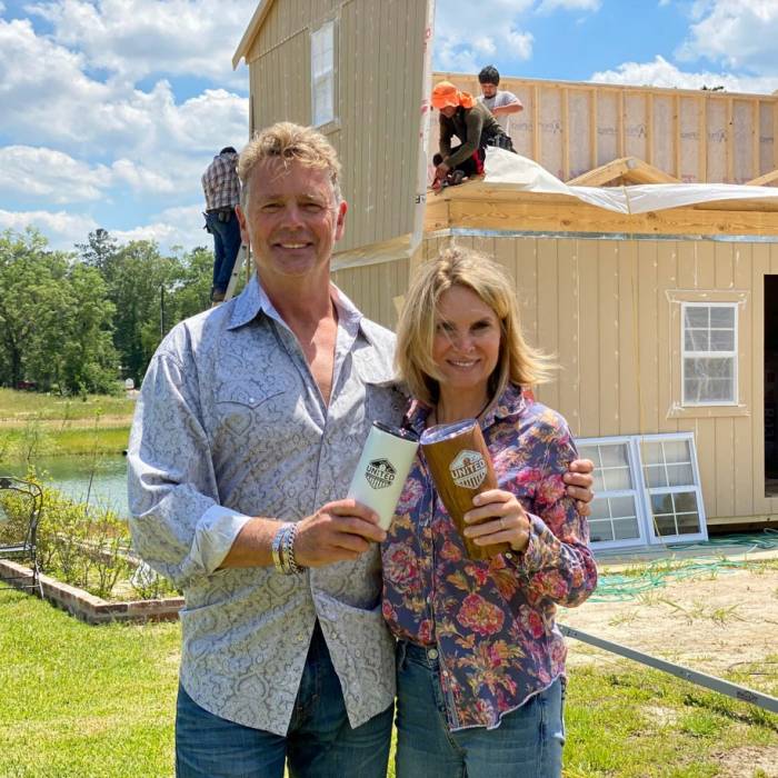 See John & Alicia Schneider's Studio Headquarters! | Patriot Strong Buildings Gallery Image